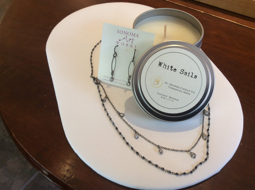 Vintage-Inspired Set & Candle